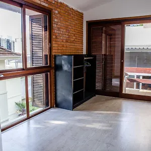 Piano + Coworking Alojamento de Acomodação e Pequeno-almoço